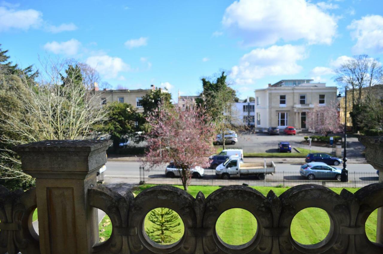 Flat 3, 6 Lypiatt Terrace Cheltenham Gloucestershire Gl50 2Sx Экстерьер фото